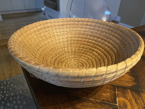 Vintage Handmade Woven Coiled Small Wheat Straw Grass BASKET folk art Cover