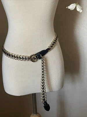 Cinto feminino da moda dourado e preto metal cinto gancho fivela tamanho M/L ajustável - Imagem 1 de 4