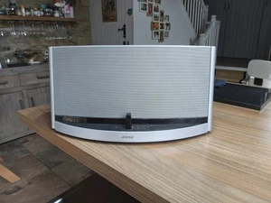 Bose Sounddock 10 Digital Music System With Bluetooth Adapter - Picture 1 of 2
