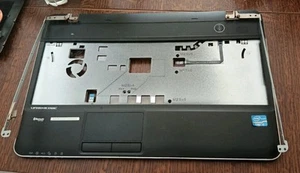 Fujitsu Lifebook A512 : Repose Mains + HP + Charnières Écran et Tiges Dalle - Afbeelding 1 van 8