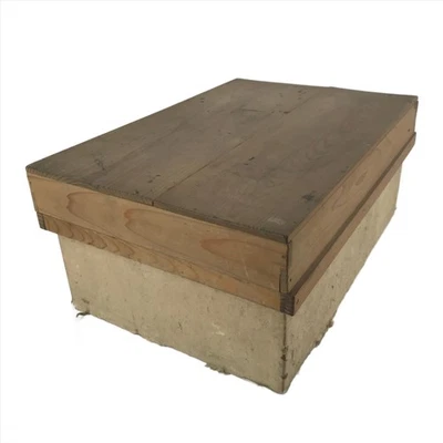 Vintage Japanese Wooden Lidded Storage Box Inside 28x43.5x14.5cm Brown X113 - Image 1 of 4