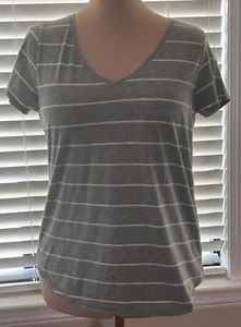 Camiseta Sonoma Talla Grande The Everyday Gris Rayas Cuello en V Manga Corta Informal Top - Imagen 1 de 7