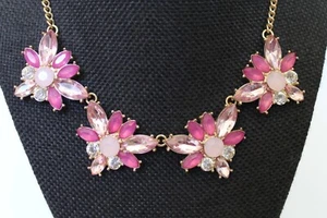Gold Tone Pink Acrylic Stone Flower Floral Statement Necklace Princess Dress-Up - Picture 1 of 3