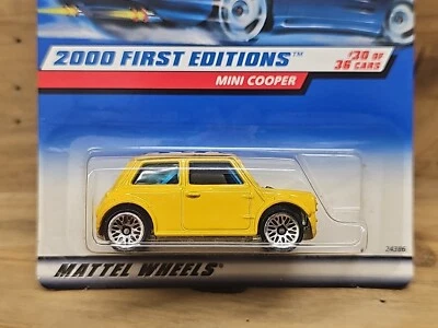 2000 Hot Wheels First Edition #30/36 Yellow Mini Cooper Box 18 K562 - Image 1 of 4