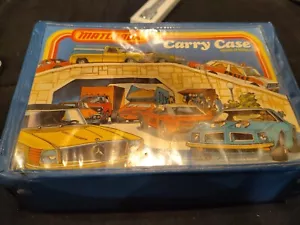 Vintage 1978 Matchbox Carrying Case with 5 Cars - Carry Case Holds 24 - Picture 1 of 4