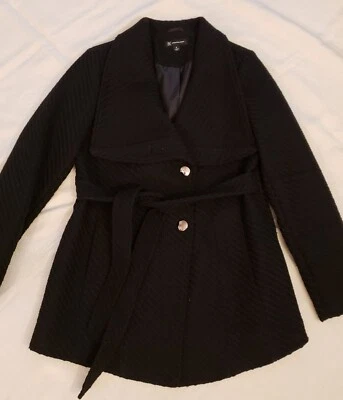 Abrigo de cintura forrado negro para mujer I-N-C Foto 1 de 4