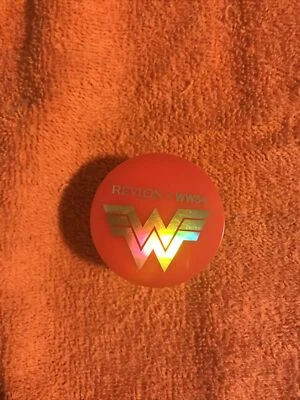 NEW!! Revlon Wonder Woman WW84  Glow Pot Golden Lasso - Image 1 of 3