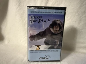 Shadow of the Wolf by Maurice Jarre - (1993/Cassette) *Los Angeles, California* - Foto 1 di 3