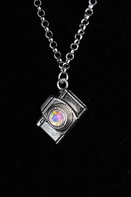 Collar para cámara plata peltre dije colgante cadena de acero inoxidable de 3 mm estrás de 18" Foto 1 de 4