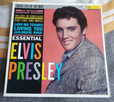 Elvis Presley Essential Elvis Presley original 1988 canadian gatefold LP - Image 1 of 3