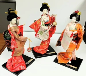 YAMAHA KYUGETSU DOLLS JAPANESE SYTLE WITH BELLS - Picture 1 of 2
