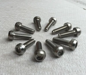 10xNEU BBS ORIGINAL M7x24,5mm TITANBOLZEN GETEILTE FELGE RADBOLZEN JAGUAR RS2 RX2 - Bild 1 von 4
