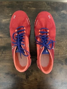 Pre-owned Women On Cloud. Size 9.5 - Picture 1 of 17