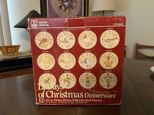 NIB Anchor Hocking 12 Days Of Christmas Stoneware Dinner Plates Complete Set - Picture 1 of 17