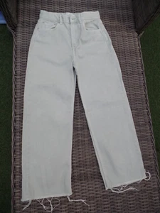 *PULL & BEAR* JEANSHOSE* Pastell Pistazie * gerades Bein* * Gr.34 * wNEU* - Bild 1 von 3