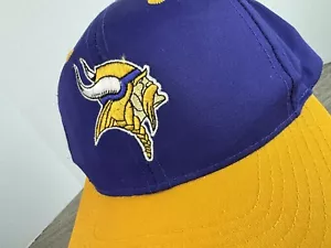 Vintage 90s Logo 7 Minnesota Vikings ~ NFL Football Snapback Hat Cap Purple Yellow - Bild 1 von 14