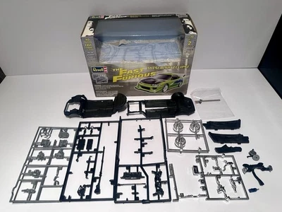 REVELL  1/25 Fast And Furious Green Mitsubishi Eclipse KIT INCOMPLETE READ - Image 1 of 4