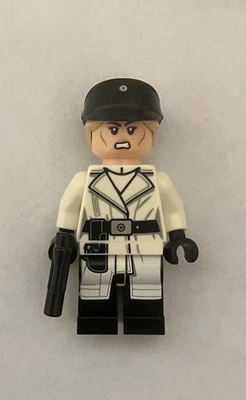 Brand New GEUINE LEGO Star Wars Dedra Meero from set 75399