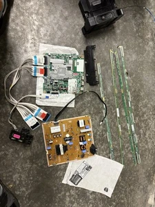 TV LED LG 55UM6910PUC 55" PRINCIPAL/alimentación/buffer/ir/BOARD EBT6616 Cintas Tornillos - Imagen 1 de 17