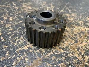 04-07 VW Touareg 4.2L 4.2 L v8 timing gear crank crankshaft sprocket 077 105 261 - Picture 1 of 3