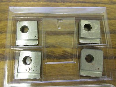 Regal Beloit HSS 8-32 NC Style 100 Chasers (Pack of 4) - Image 1 of 2