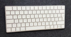 Apple Magic Keyboard A1644 - Bild 1 von 2