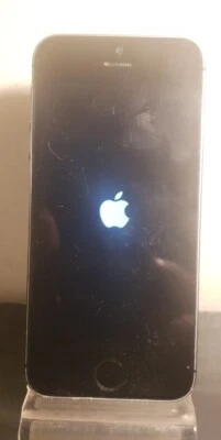 Apple iPhone 5s A1533 Smartphone - AT&T Locked Phone 16GB Space Gray - Image 1 of 4