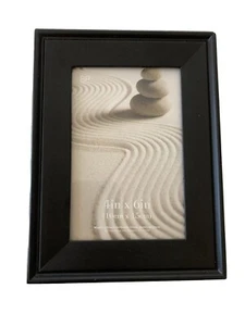 Solid 4" x 6" Photo Picture Frame Easel Back Black - Picture 1 of 3