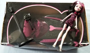 Monster High Set Sweet 1600 Draculaura’s Roadster Auto X0592 + Puppe X4518 - Bild 1 von 23