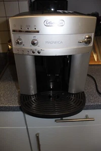 DELONGHI ESAM 3200 Magnifica Kaffeevollautomat - Bild 1 von 7