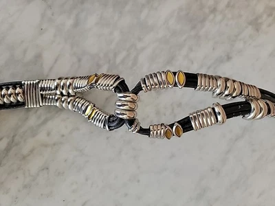 Raro Cinturón Cuerda Negro Años 80 De Colección con Herrajes Plateados/Dorados Festival Étnico Foto 1 de 4