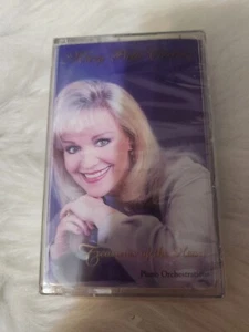 Mary Beth Carlson - Treasures of the Heart  Cassette New CA-32 - Picture 1 of 1