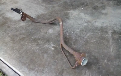 Ford Taurus 2001-2005 OHV tanque de combustible cuello de llenado  Foto 1 de 3