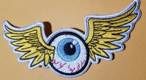Mooneyes mit Flügeln bestickter Aufnäher ca. 2,25 x 5" - Bild 1 von 2