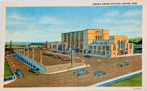 Postcard Omaha Union Station - Omaha Nebraska  c 1937 Curteich - Linen -Unposted - Picture 1 of 5