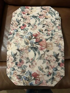 Beautiful set of 4 Cottage Cabbage Rose Placemats Pastels - Picture 1 of 5