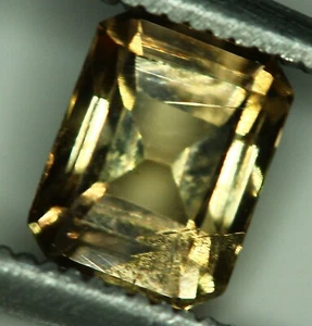 0.80 CT ULTRA RARE COLOR NATURAL AXINITE CUT GEMSTONE @PAK - Picture 1 of 6