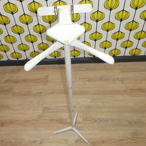 vintage Union Stummer Diener Holz/Messing LORD 60er 70er Kleiderlüfter Garderobe - Bild 1 von 8