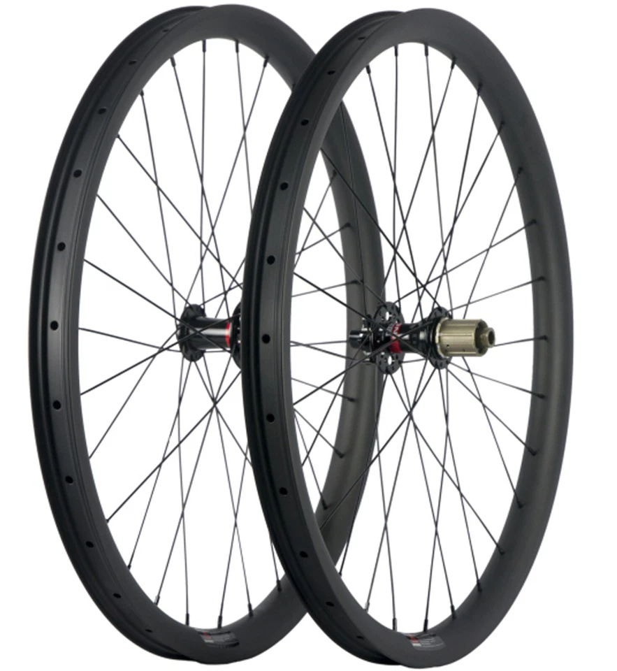 700C 29ER MTB Carbonfaser Laufradsatz 30mm Wide Tubeless Carbonfaser Laufradsatz - Bild 1 von 4