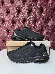 Nike x Nocta Hot Step Air Terra Triple Black - Größe 10,5 - Bild 1 von 10