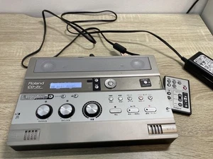 Roland CD-2E SD CD Recorder Player Portable Audio - Picture 1 of 24