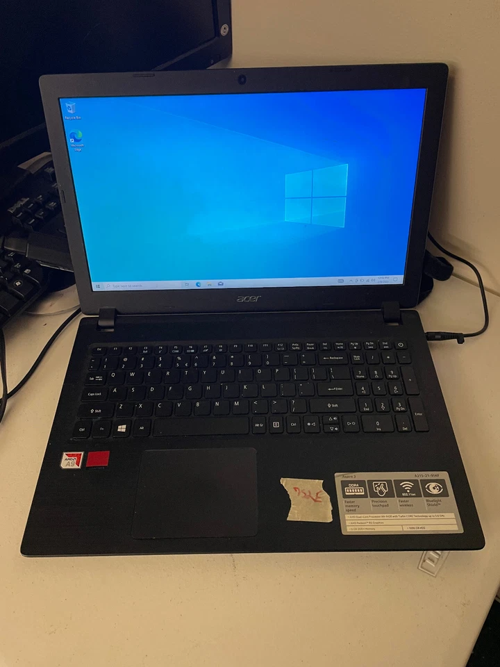 Acer Aspire A315-21-95KF 15,6" AMD A9-9420 3,00GHz 12GB RAM 1TB HDD Win10 #752E - Bild 1 von 4