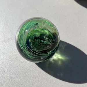 VTG Kerry Glass 3" Green Swirl Art Glass Paperweight Amazing - Picture 1 of 8