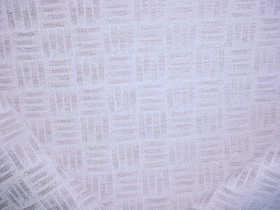 Tela de tapicería Brunschwig et Fils BF10687.108 blanco perla sísmica cruzada Foto 1 de 3