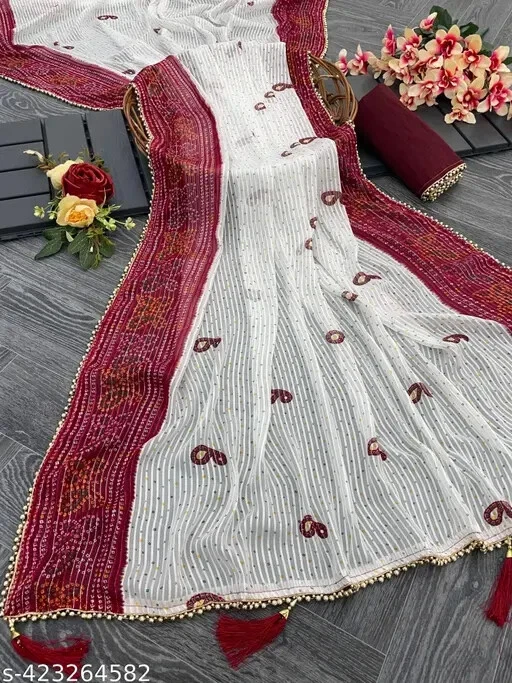 Sari estampado de nailon para mujer con pieza de blusa separada Foto 1 de 1