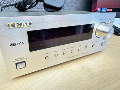 TEAC T-H300 FM/AM RDS Stereo Tuner / Radio Receiver - Mint - image 1 of 4