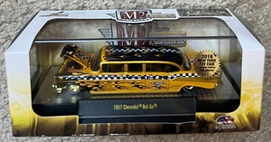M2 Machines Stretch Rod 2016 NY Toy Fair 1957 Chevrolet Bel Air CHASE 1/108 - Picture 1 of 8