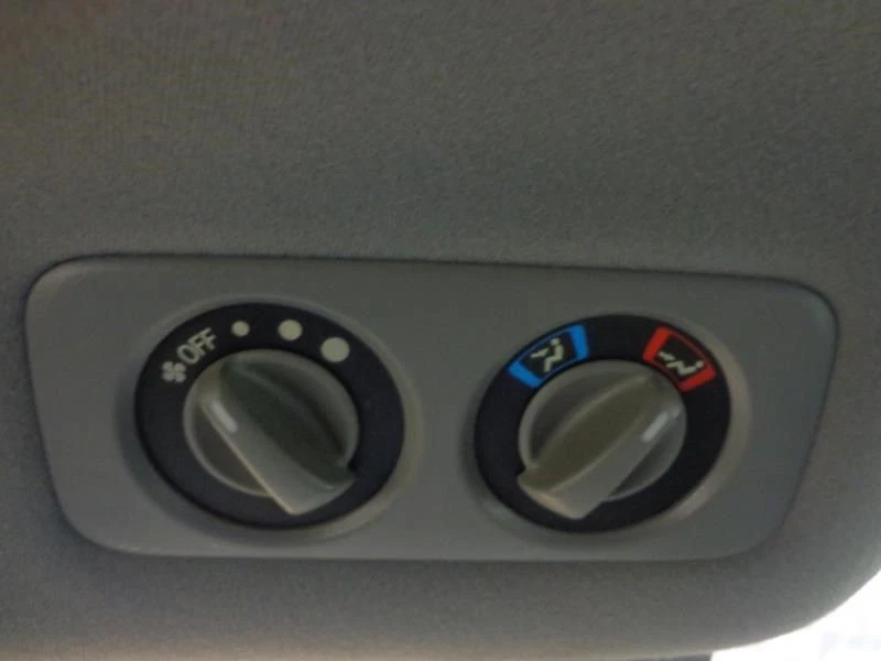 CONTROLE DE TEMPERATURA MONTADO NA TRASEIRA SERVE PARA 99-04 ODYSSEY 831293 - Imagem 1 de 1