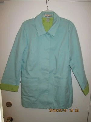 WOMEN'S CLOTHING size Large Jamaica Bay Green Blue Raincoat Water Resistant New - Image 1 of 4