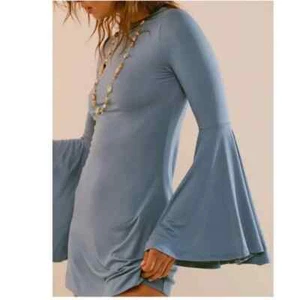 FREE PEOPLE Beach Dare to Dance Flare Sleeve Mini Boho Kleid Blau XS Viskose NEU - Bild 1 von 10